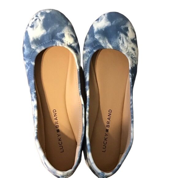 Lucky Brand Shoes - Lucky Brand Flats Size 7 M